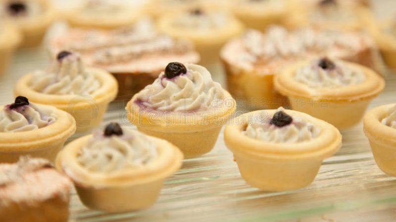 揭秘零食贴牌代工费用构成：关键因素及预算规划