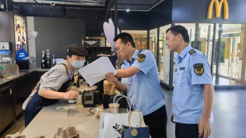糖果粘牙是因为加糖太多吗