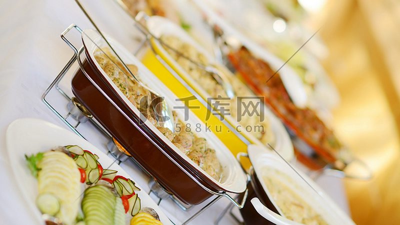 加盟合同常见陷阱：如何识破隐藏风险**